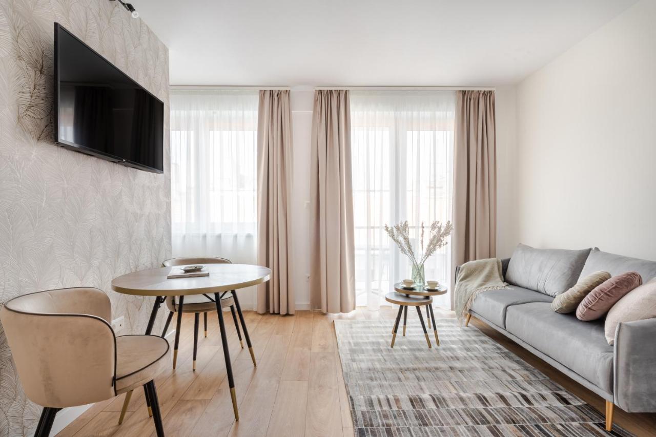Rose Garden Apartments بودابست الغرفة الصورة