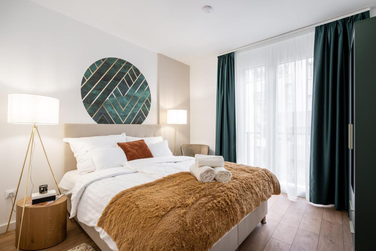 Rose Garden Apartments بودابست الغرفة الصورة