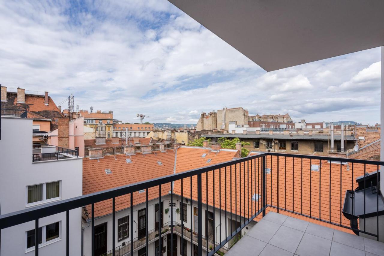 Rose Garden Apartments بودابست الغرفة الصورة