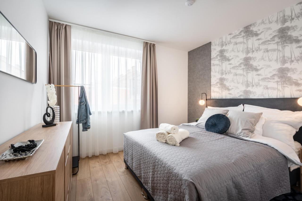 Rose Garden Apartments بودابست الغرفة الصورة