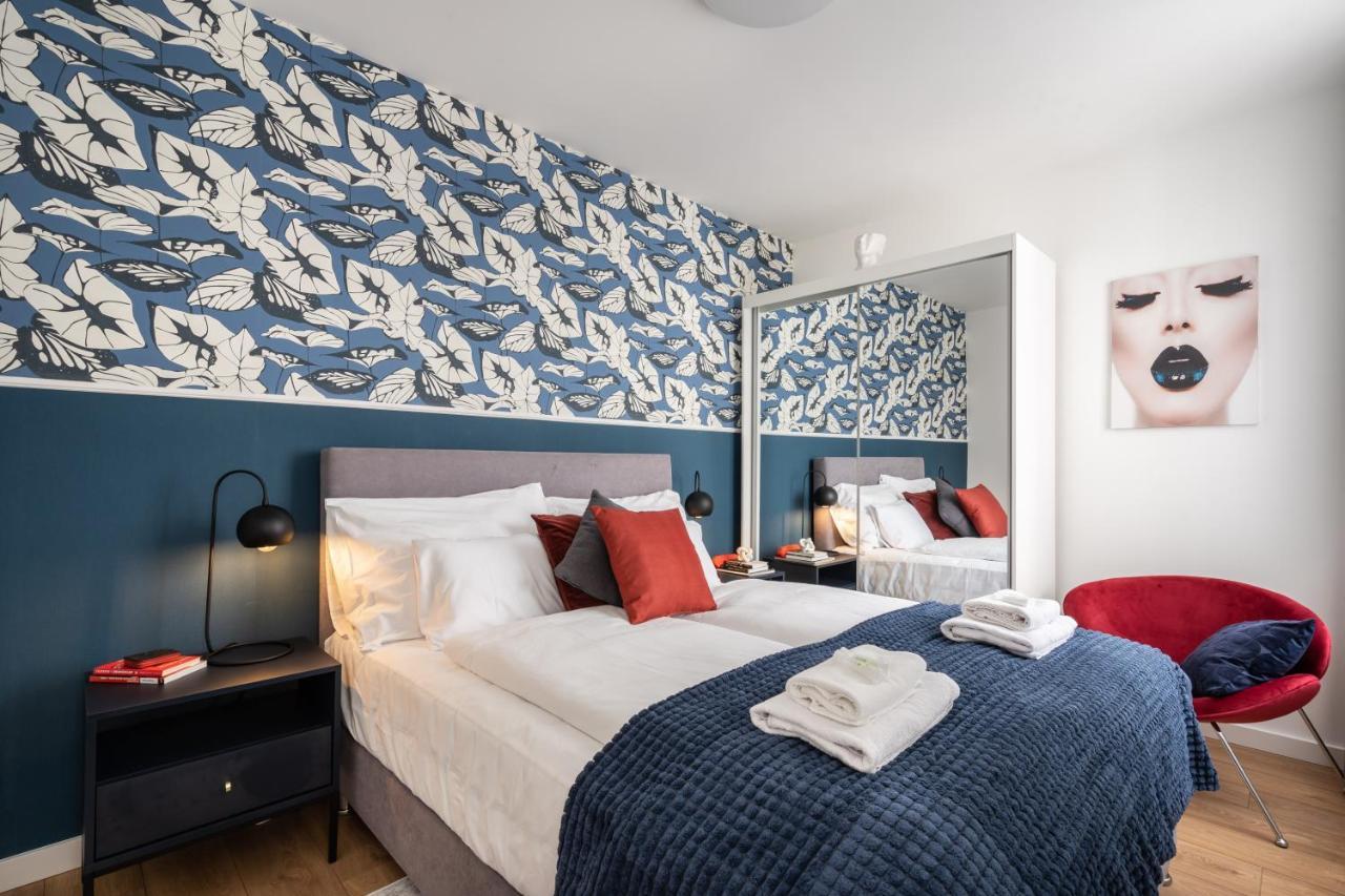Rose Garden Apartments بودابست الغرفة الصورة
