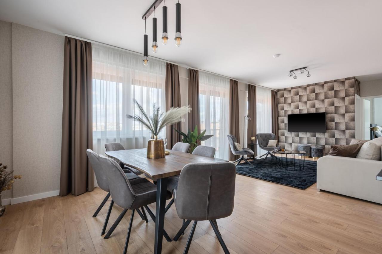 Rose Garden Apartments بودابست الغرفة الصورة