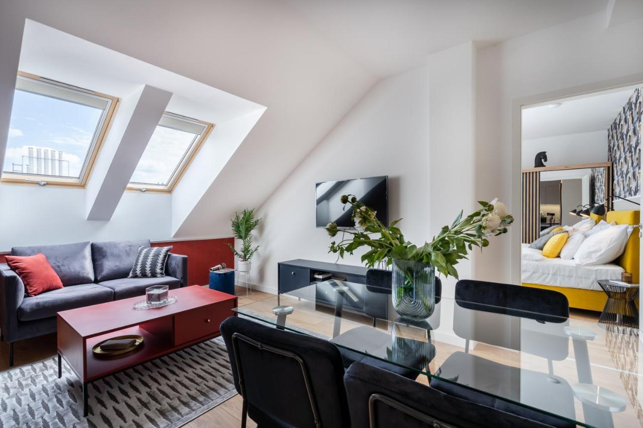 Rose Garden Apartments بودابست الغرفة الصورة