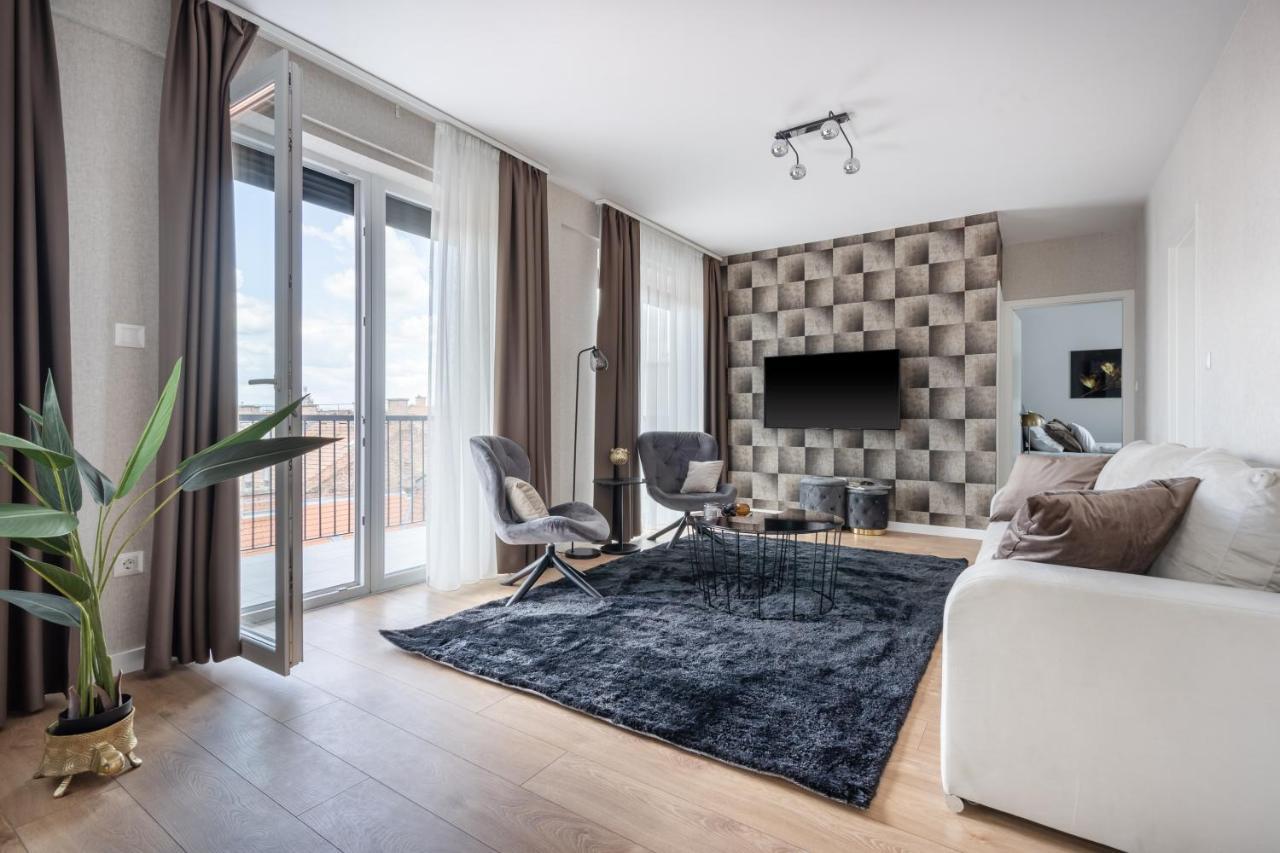 Rose Garden Apartments بودابست الغرفة الصورة